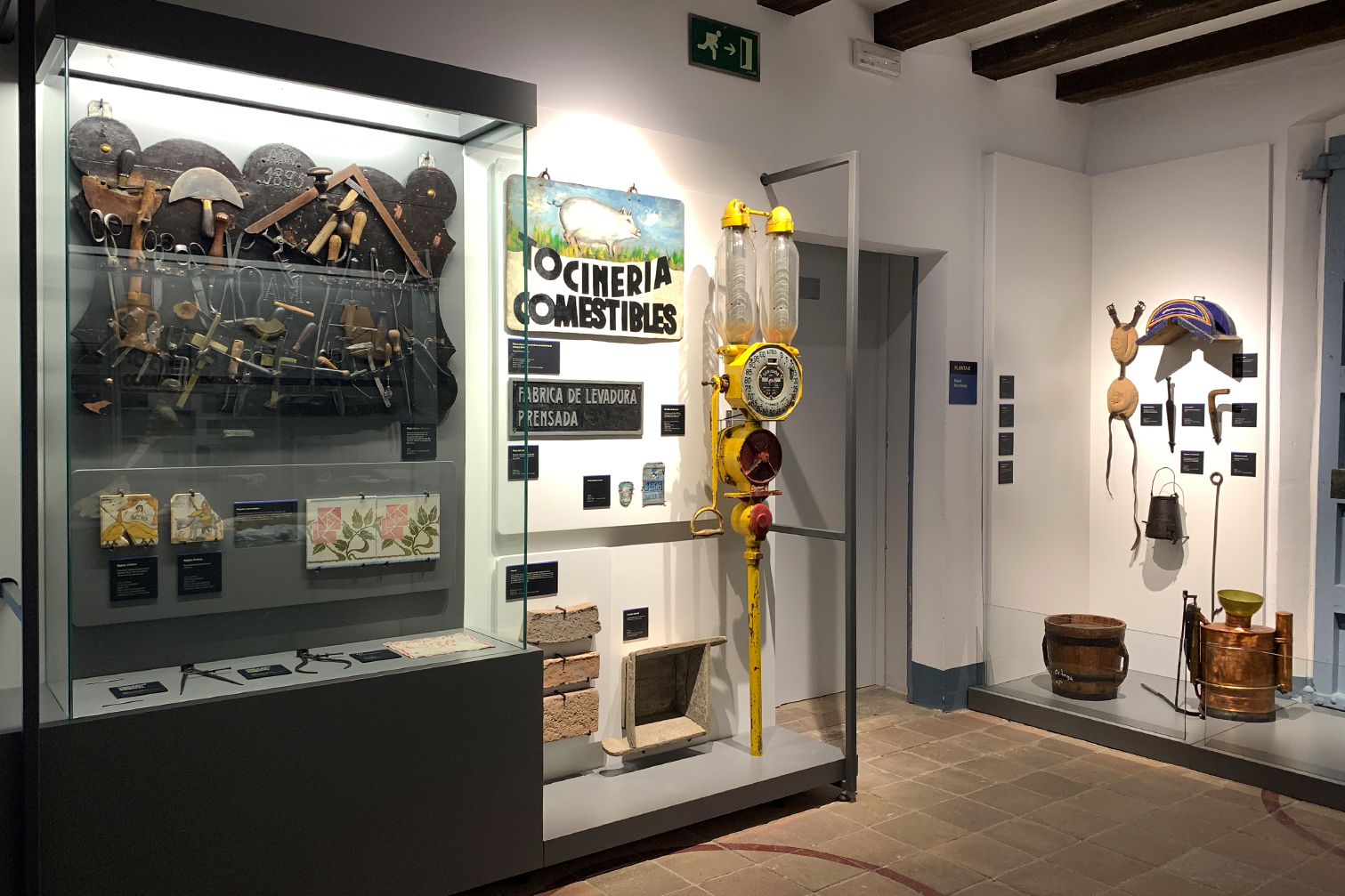 Museu de Viladecans Ca n'Amat 12